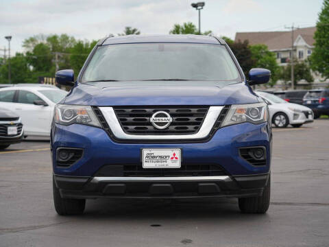 2020 Nissan Pathfinder S