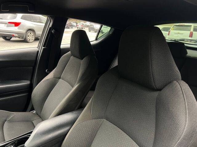 2019 Toyota C-HR XLE