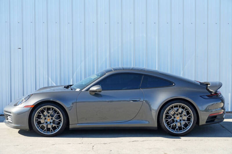 2021 Porsche 911 Carrera