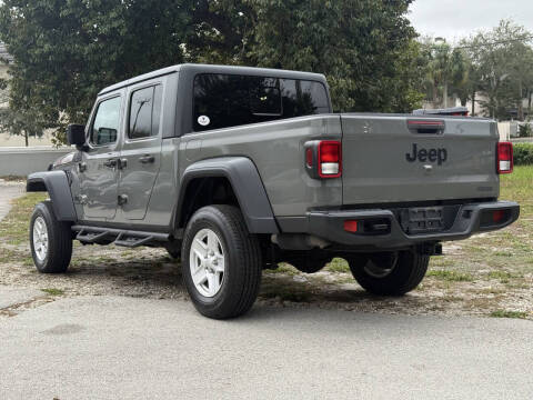 2020 Jeep Gladiator Sport S