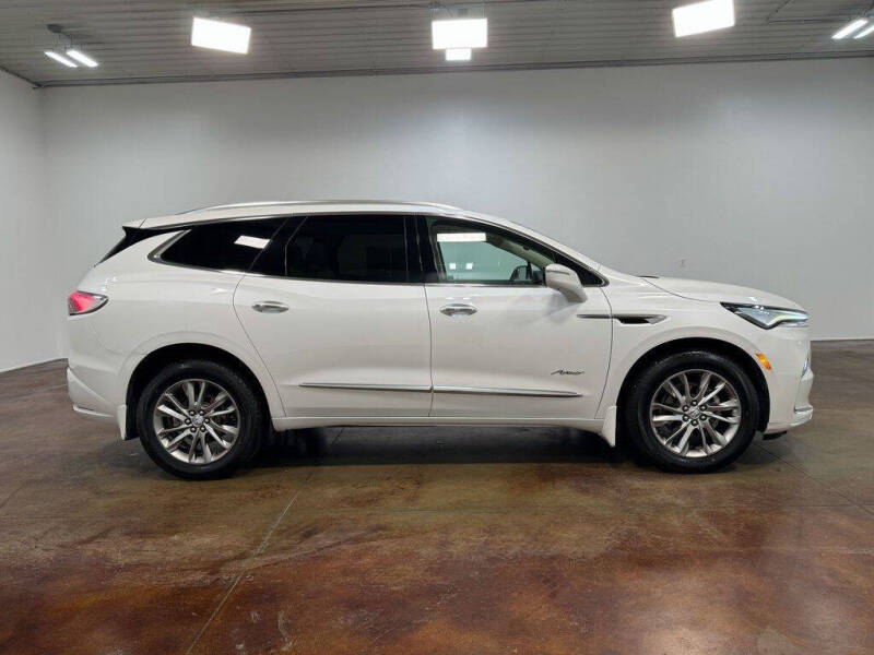 2023 Buick Enclave Avenir