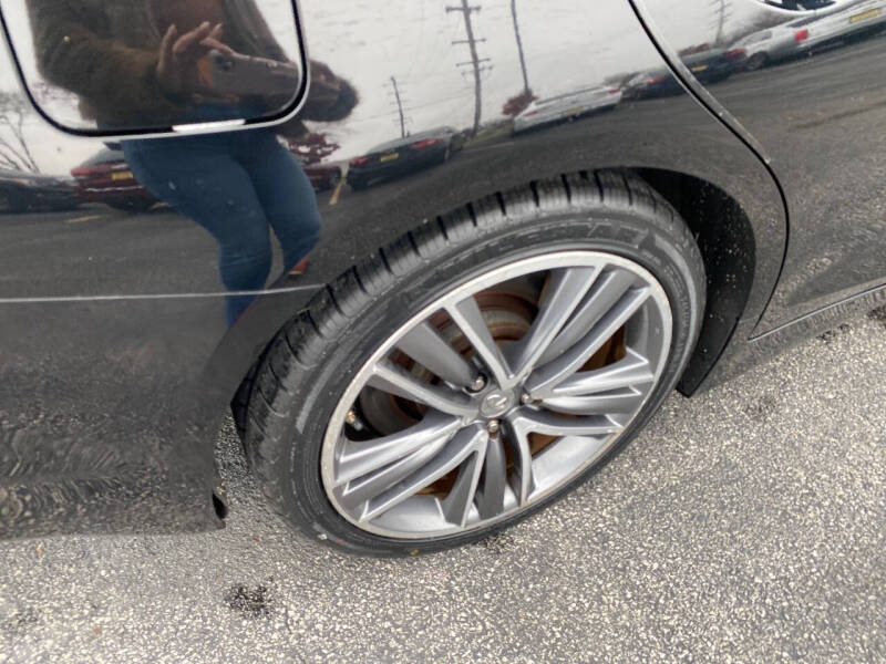 2015 Infiniti Q50 Sport