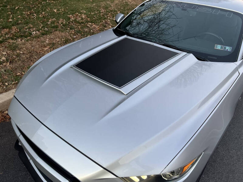 2015 Ford Mustang V6