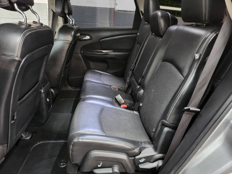 2020 Dodge Journey Crossroad