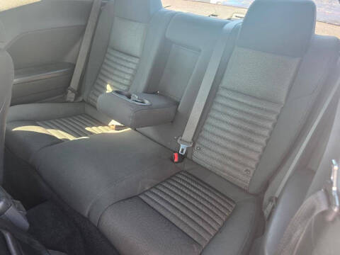 2012 Dodge Challenger SXT