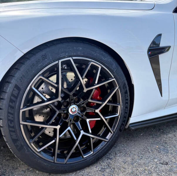 2023 BMW M8 Competition