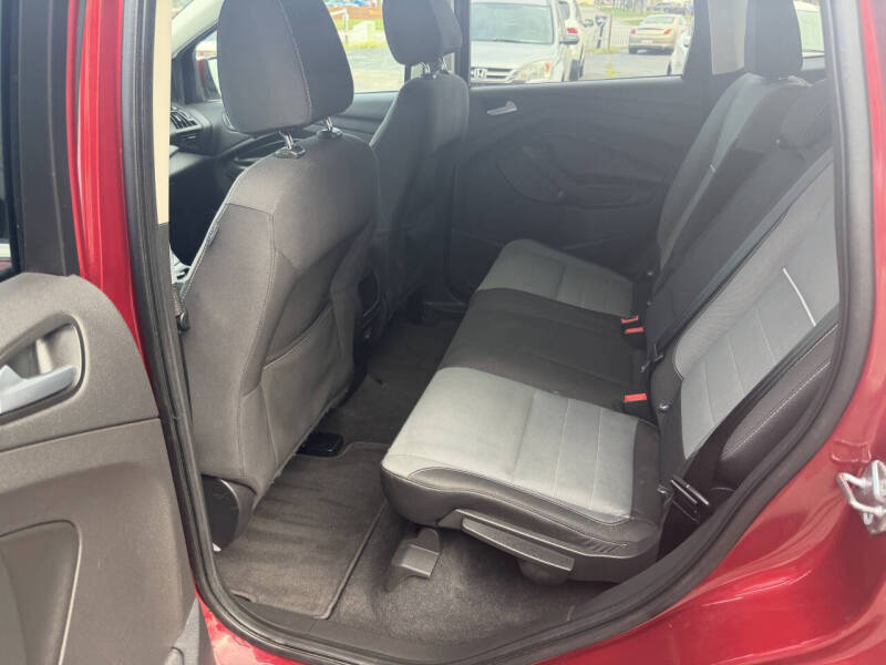 2015 Ford Escape SE