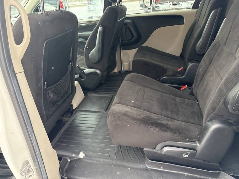 2013 Dodge Grand Caravan SE