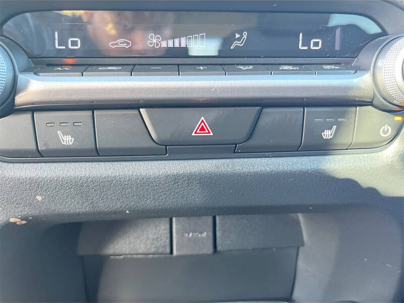 2025 Mazda CX-50 2.5 S Premium