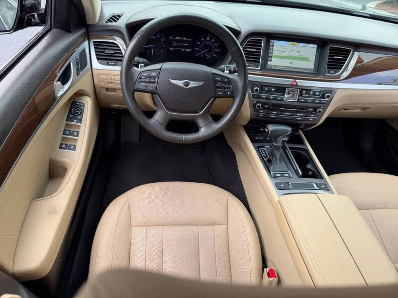 2018 Genesis G80