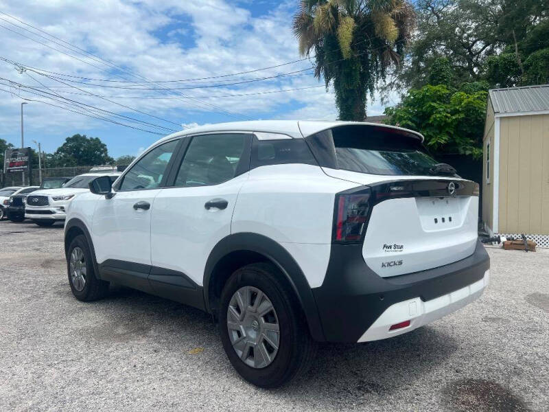 2025 Nissan Kicks S