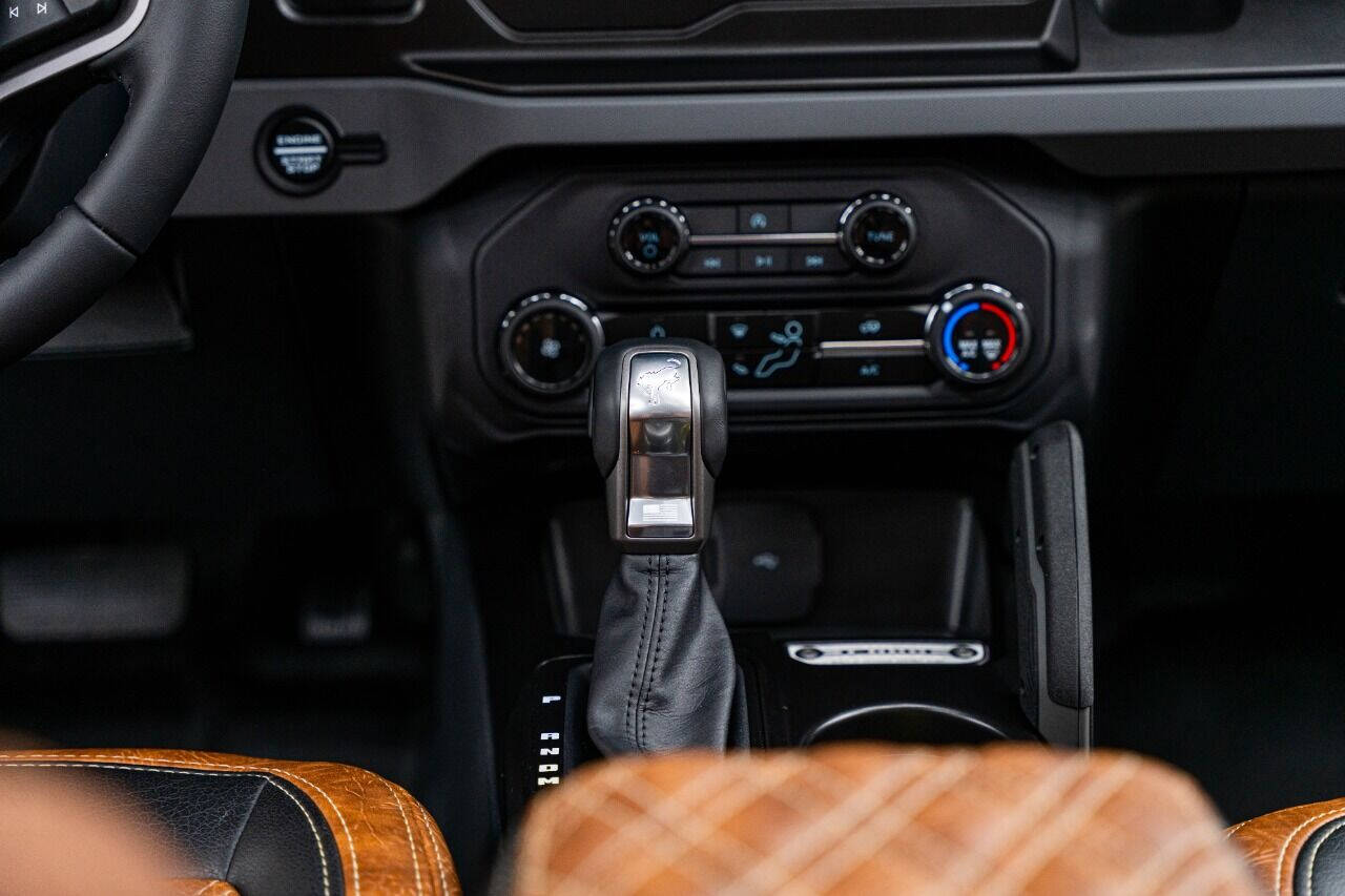 2023 FORD Bronco SUV / Crossover - $70,999