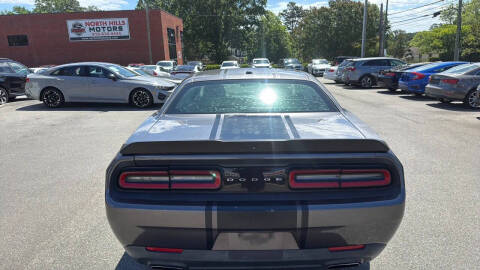 2015 Dodge Challenger SXT