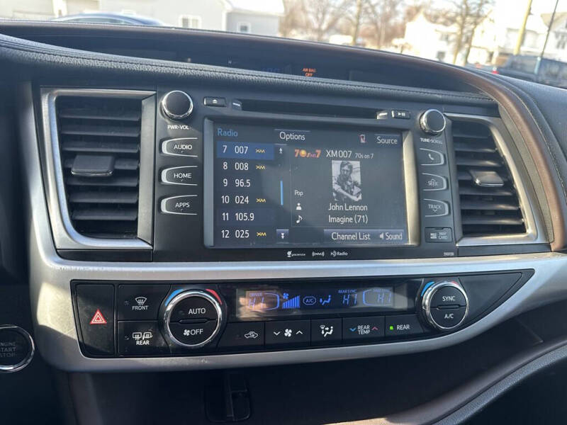 2016 Toyota Highlander XLE