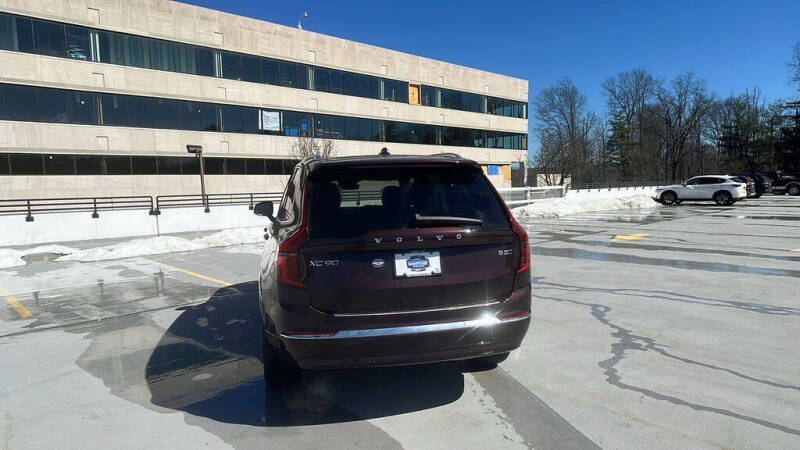 2026 Volvo XC90 B5 Core