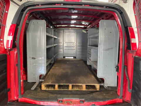 2017 GMC Savana 3500