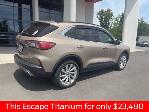 2021 Ford Escape Titanium