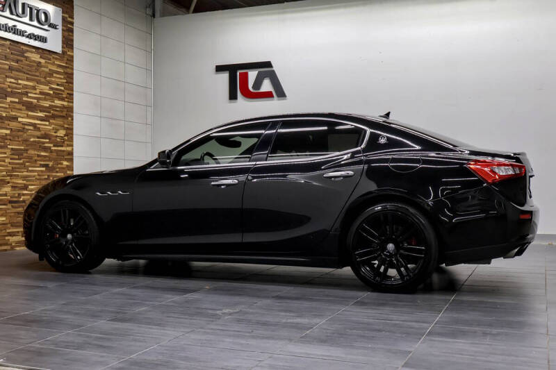 2017 Maserati Ghibli