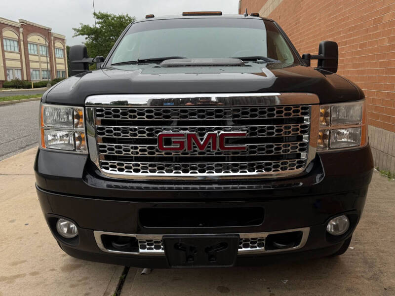 2013 GMC Sierra 2500HD Denali