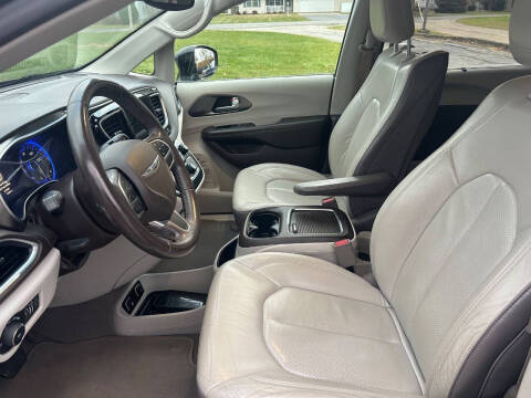 2018 Chrysler Pacifica Touring L Plus