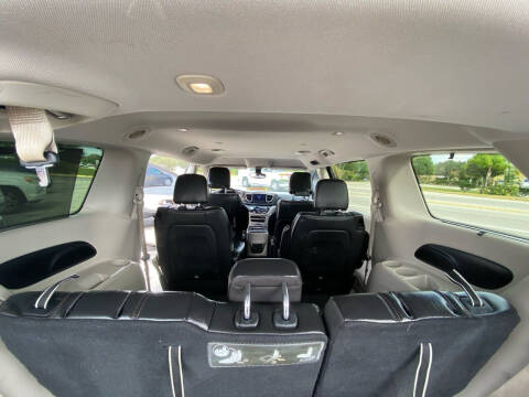 2017 Chrysler Pacifica Touring Plus