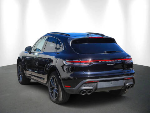 2024 Porsche Macan T
