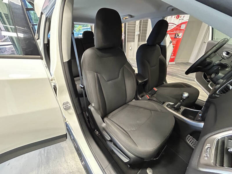2017 Jeep Compass Sport