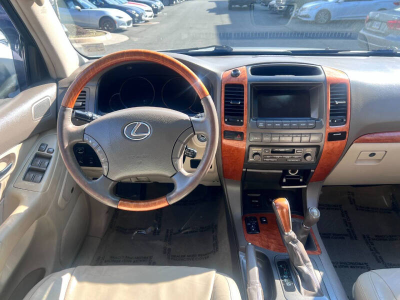 2004 Lexus GX 470