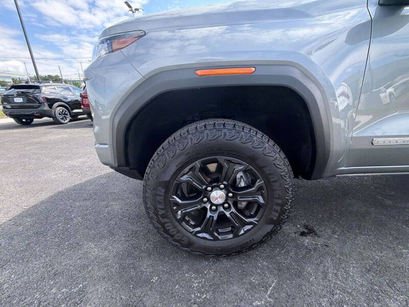 2024 GMC Canyon Elevation