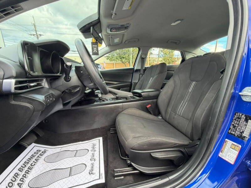 2023 Hyundai Elantra