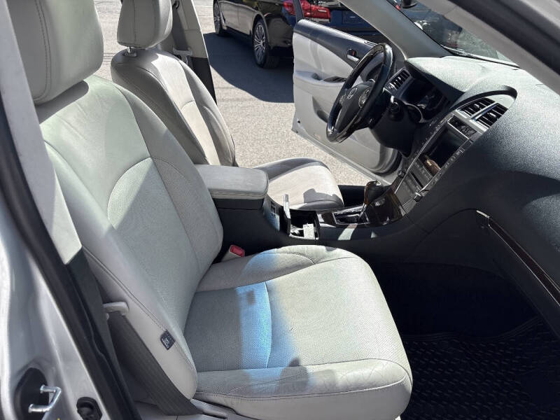 2011 Lexus ES 350