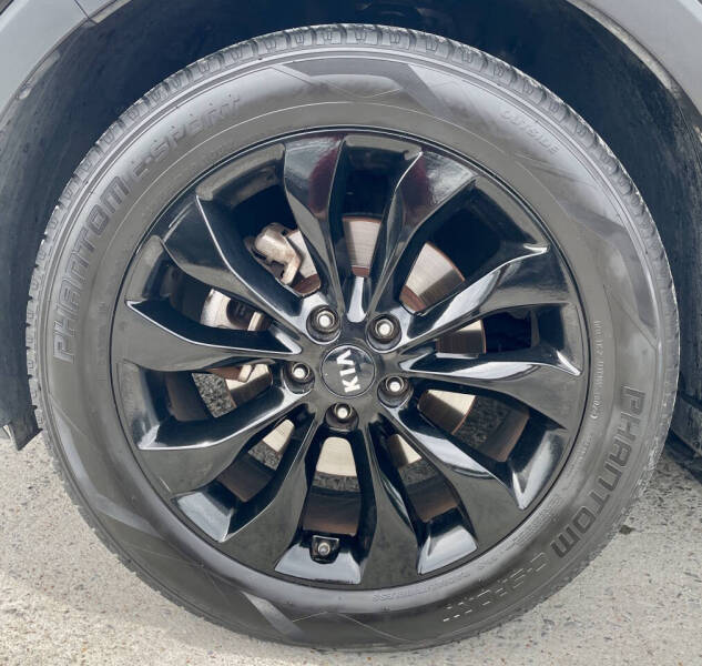 2019 Kia Sorento S V6