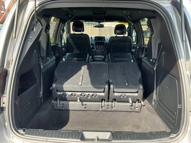 2016 Dodge Grand Caravan SXT Plus