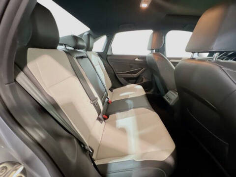 2020 Volkswagen Jetta R-Line