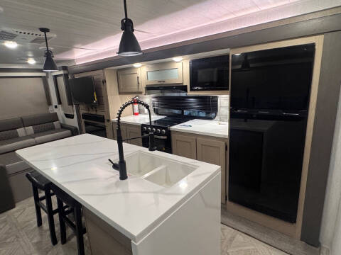 2024 Forest River Salem 28 View