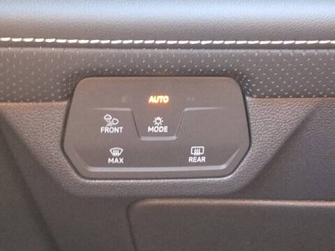 2026 Volkswagen Atlas Cross Sport SEL 4Motion