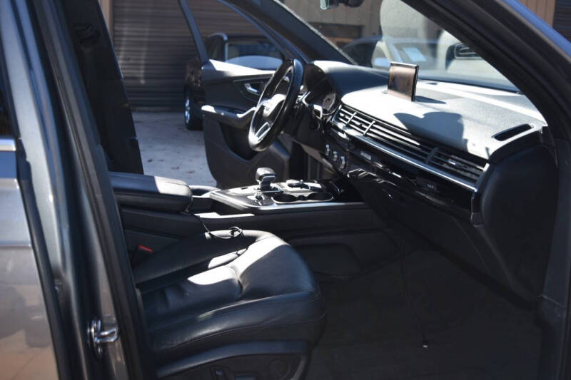 2017 Audi Q7 2.0T quattro Premium