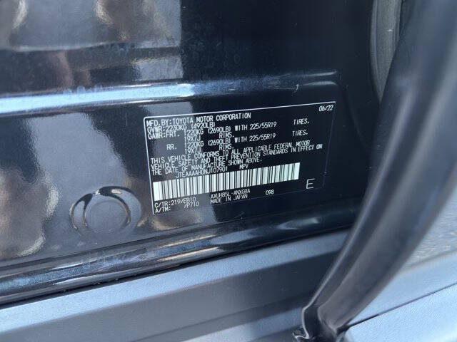 2022 Toyota Venza XLE