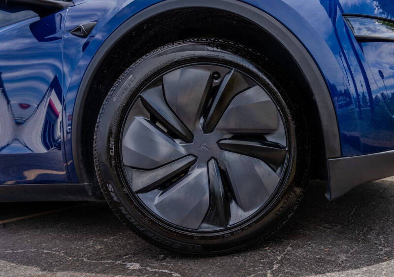 2026 Tesla Model Y Long Range
