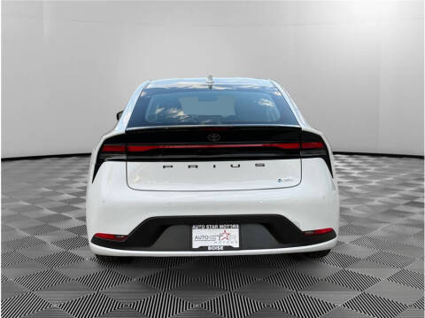 2023 Toyota Prius LE