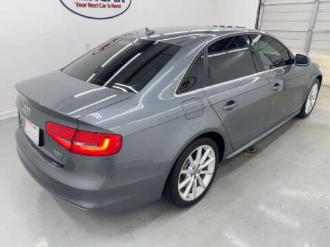 2016 Audi A4 2.0T quattro Premium Plus