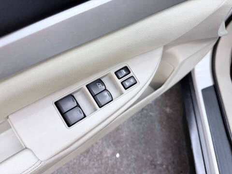 2012 Subaru Outback 2.5i Premium