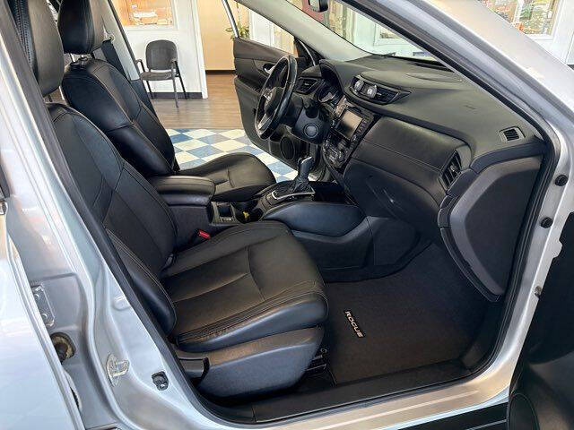 2018 Nissan Rogue SL