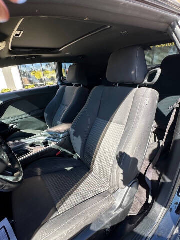 2017 Dodge Challenger R/T