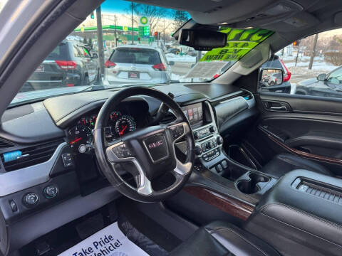 2017 GMC Yukon XL SLT