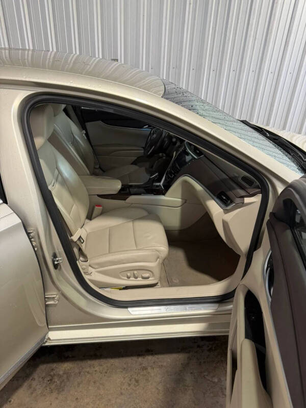 2015 Cadillac XTS Standard