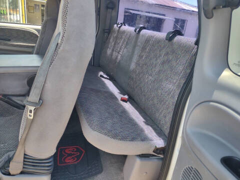 2001 Dodge Ram 1500 SLT