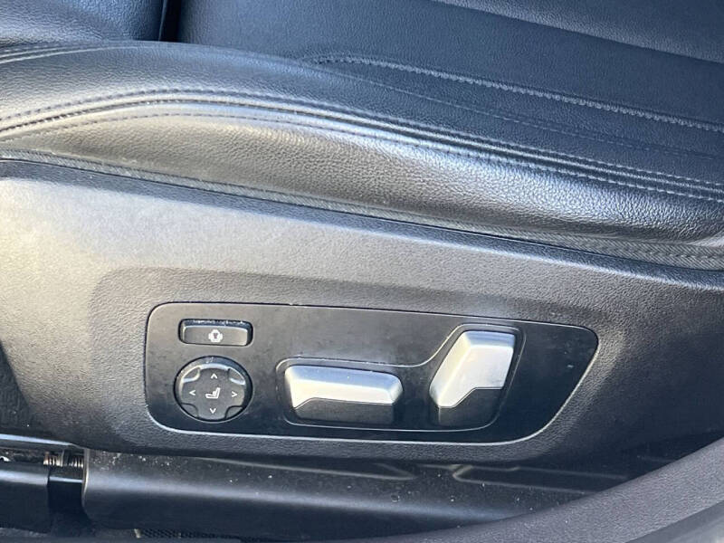 2021 BMW 3 Series 330i