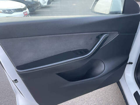 2020 Tesla Model Y Performance