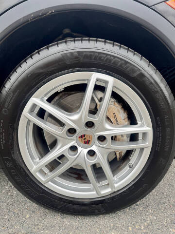 2013 Porsche Cayenne S Hybrid